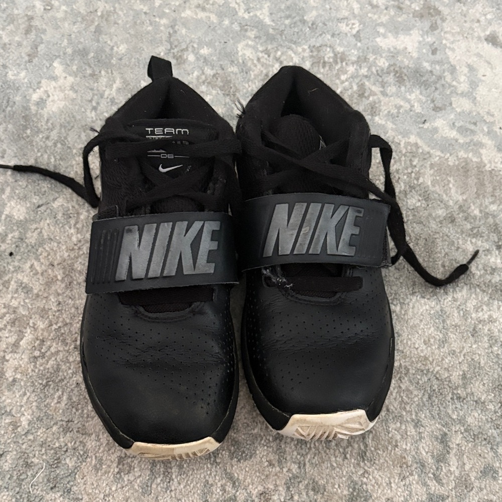 Nike Kids Black Basketball shoes